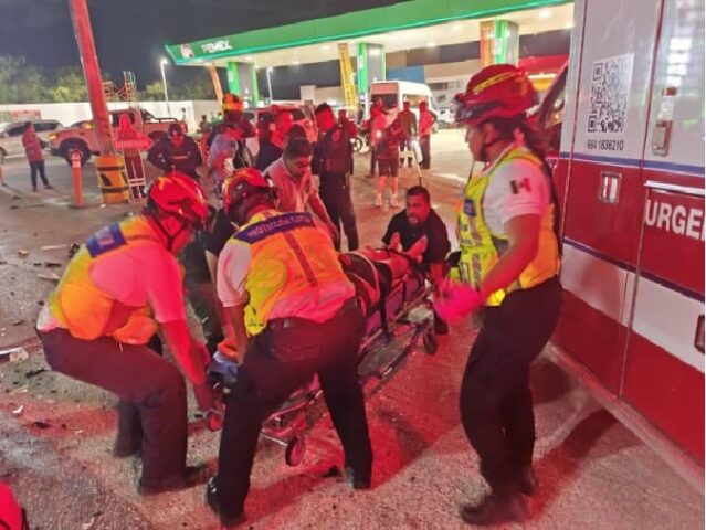 Civil Protection says 10 injured in 3 vehicle PDC crash