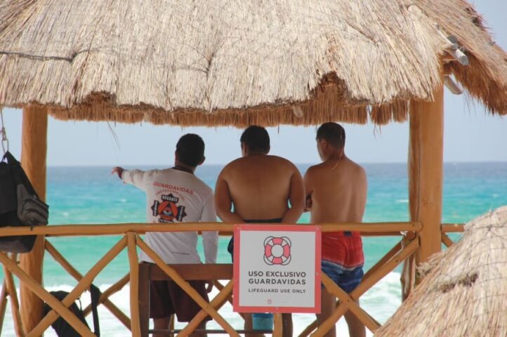 Cancun increasing lifeguard numbers for the 50,000 expected over Easter