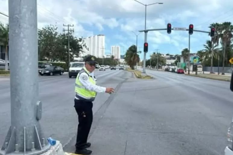 Cancun police nab man accused of throwing acid in woman's face