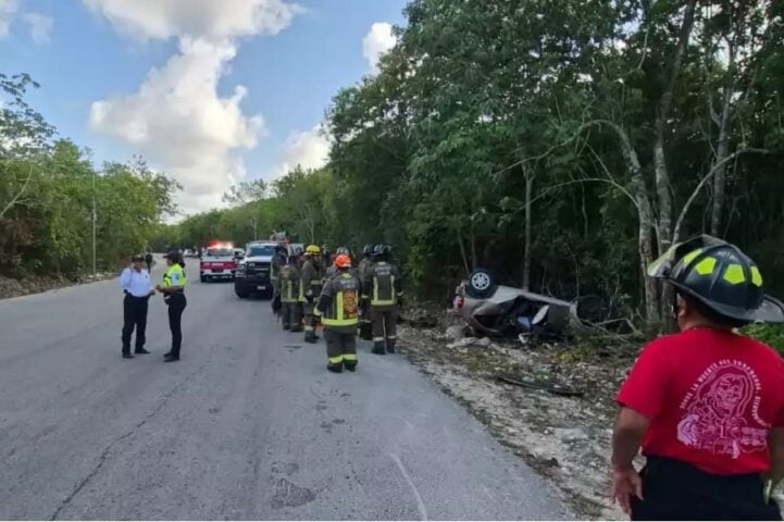 Two killed in single vehicle crash on Isla Mujeres mainland