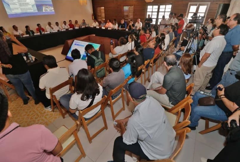 riviera-maya-news.com