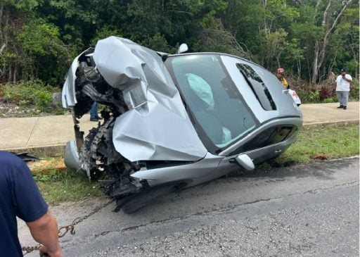 Four injured after swerving into PDC highway sign