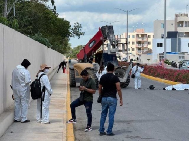 Cancun motorcycle driver killed in collision with heavy machinery