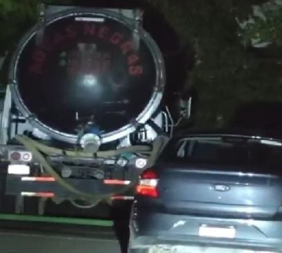 Environmental Protection Agency seizes tanker videoed pumping sewage onto Chetumal greenspace