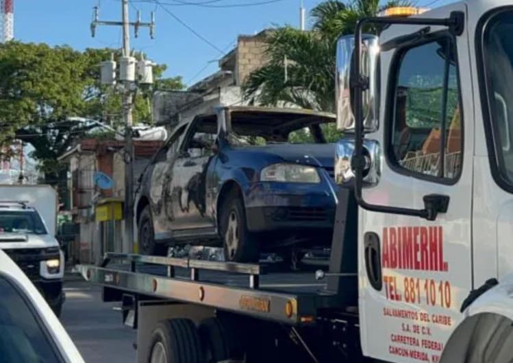 Cancun firemen responding to car fire find charred body in back seat