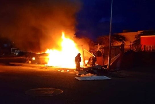 Cancun firefighters extinguish scrapyard fire that started in old car