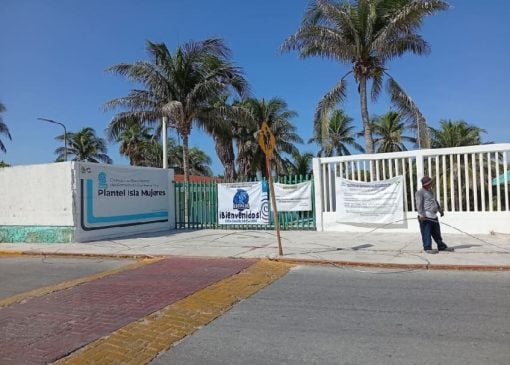 Islanders left to suffer stifling heat 13 hours during CFE grid maintenance
