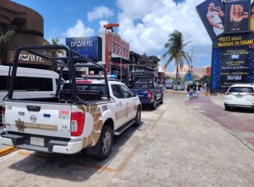 Second Cancun Transit officer arrested for extortion of Italian tourist