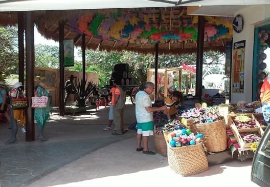 Tulum archaeological zone merchants call 2025 summer vacation period worse than pandemic