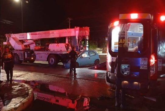 Speeding PDC driver dies running red light and into industrial vehicle