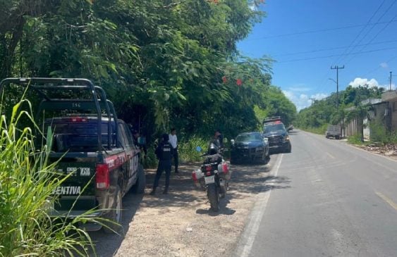 Authorities working to identify bodies found off Chetumal dirt road