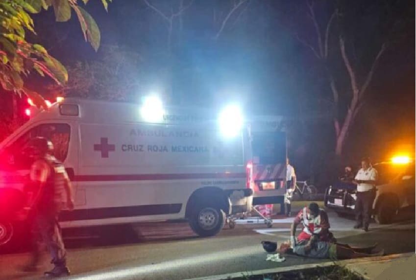 Driver dies in hospital in single vehicle motorcycle crash
