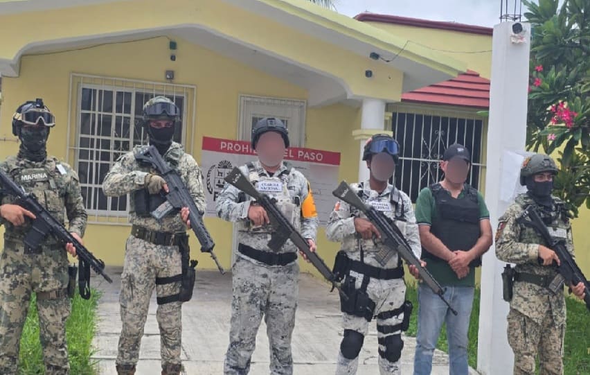 Cozumel police seize homes and make arrests in coordinated raids
