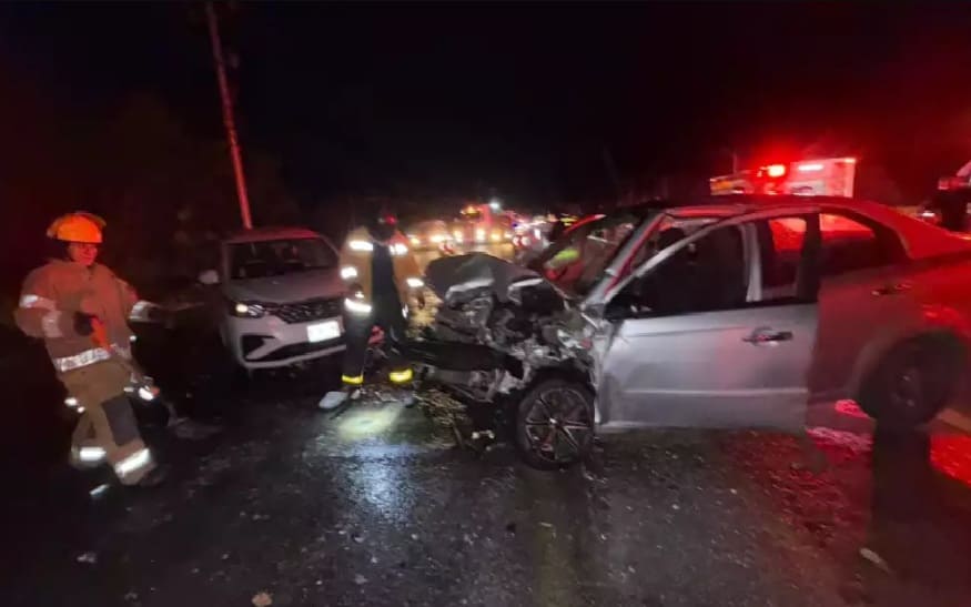 Riviera Maya traffic backed up in head-on collision outside Xpu-Ha