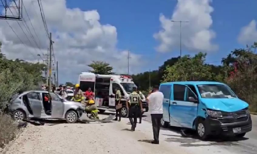 National Guard pushes traffic through single lane during cleanup of two vehicle Puerto Morelos collision