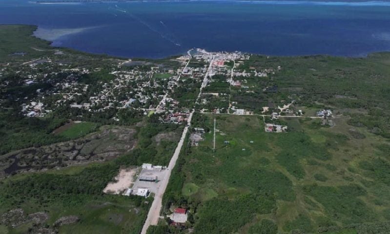 Busy stretch of road to Chiquilá to be widened and paved
