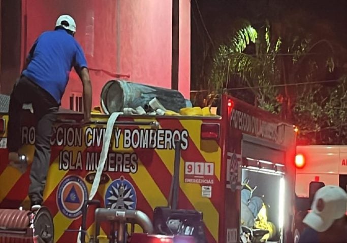 Isla Mujeres LP gas explosion sends two to island hospital