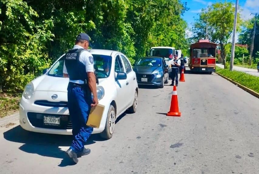 Government of Cozumel working on island companies renting tourism vehicles without documentation