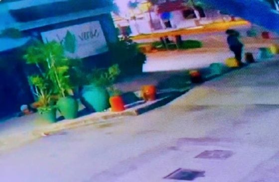 Woman charged in stabbing death of homeless Tulum man for his cell and sneakers