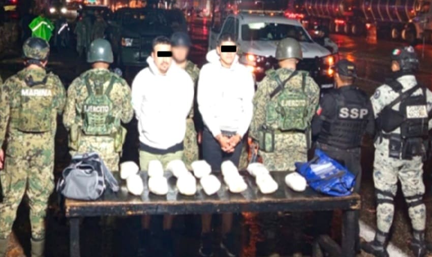 Yucatan passenger bus inspection intercepts 21 kilo drug shipment bound for Quintana Roo