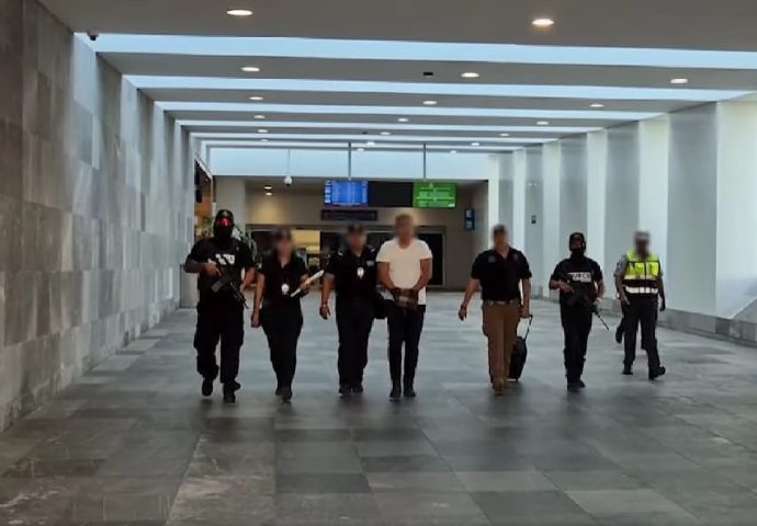 Suspect wanted for extorting woman through her missing son returned to state after arrest in Nuevo León