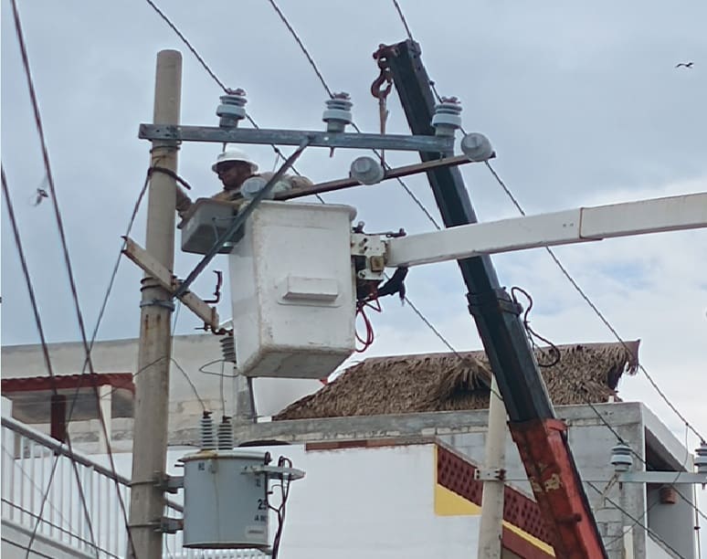 Underground line theft leaves continental Isla Mujeres without power