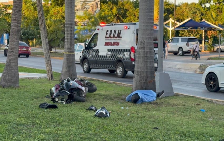Fatal outcome in two motorcycle collision in Cancun