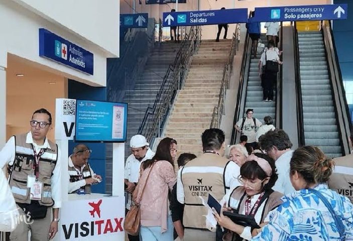 Government continues Visitax talks with state's tourism sector