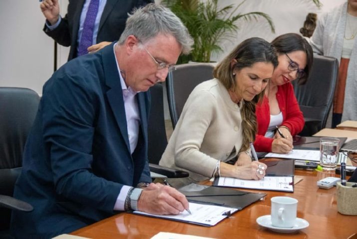 Mexico signs agreement with Latin American Confederation of Customs Agents