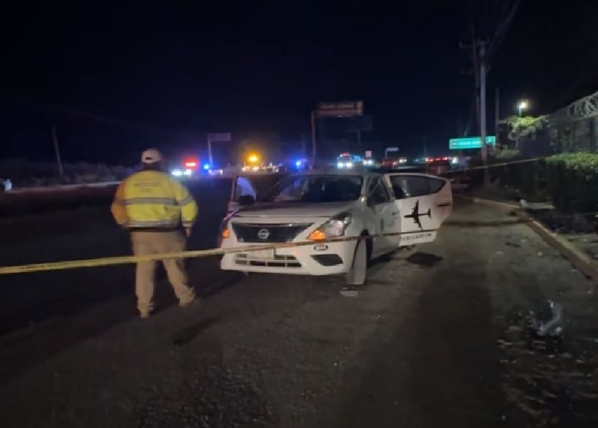 Taxi passenger killed three others injured in Riviera Maya highway crash