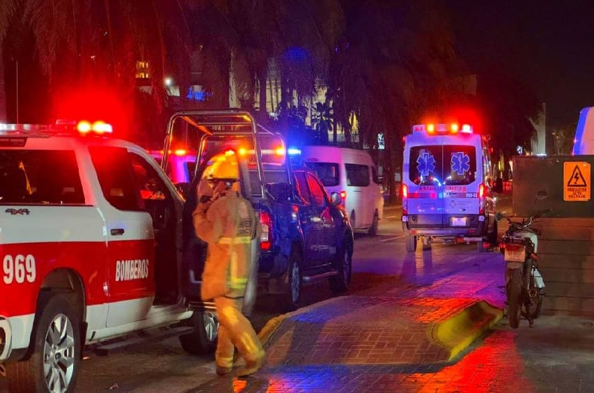 Nearly 150 people evacuated in Cancun Hotel Zone restaurant fire