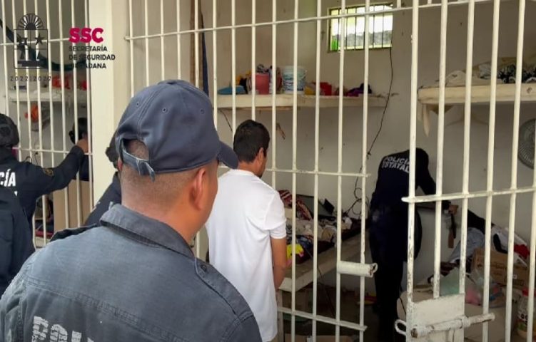 Inmates from a dozen prisons found responsible for over half of Mexico extortion calls