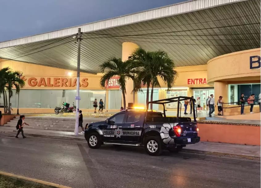 Cancun police continue investigation into plaza jewelry store robbery