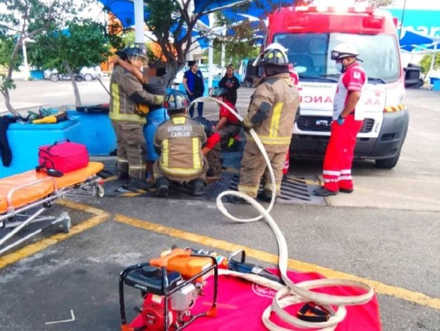 Emergency services dispatched to free trapped man in Cancun parking lot