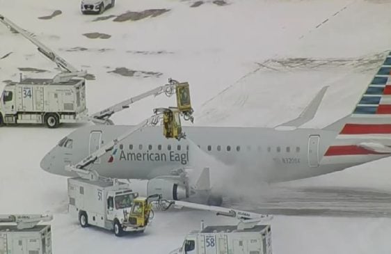 U.S. Winter Storm Fern wrecks havoc on nearly 100 American departures bound for Cancun