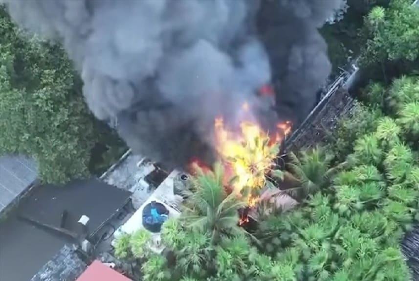 Roaring fire rips through Tulum jungle restaurant in New Year's Day blaze