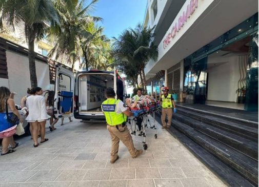 Canadian guest sustains two meter fall inside Playa del Carmen hotel