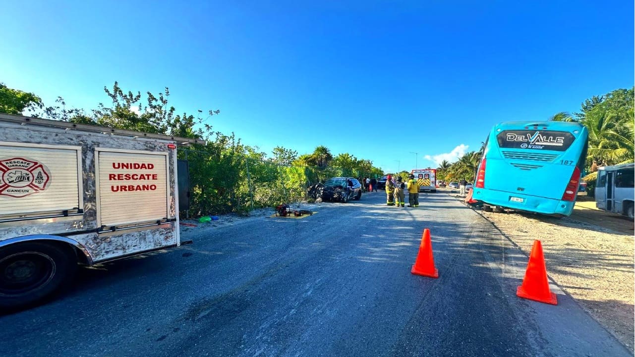 Driver killed in head-on Isla Mujeres highway crash - Riviera Maya News